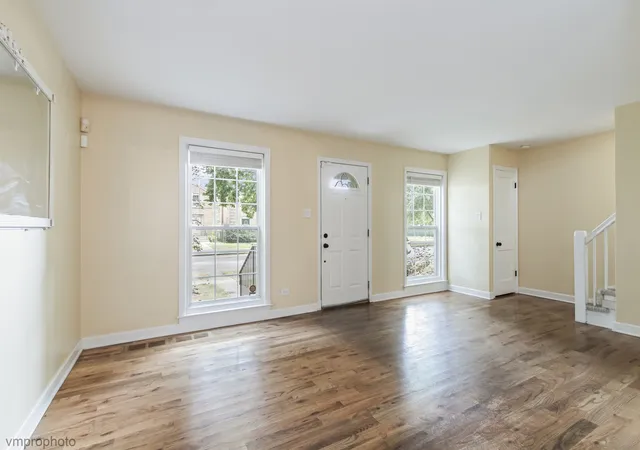 Photo 3 of Single family home for sale at 1720 Leland Ave, Evanston, IL 60201 | MLS# 12762497 | Listing updated on 2026-09-24