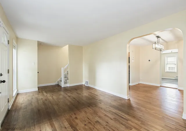 Photo 4 of Single family home for sale at 1720 Leland Ave, Evanston, IL 60201 | MLS# 12762497 | Listing updated on 2026-09-24