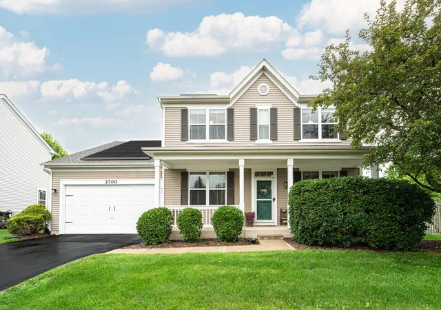 Single family home for sale at 2700 Salt Crk Ct, Wauconda, IL 60084 | MLS# 12762500