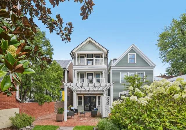 Photo 1 of Townhouse for sale at 426 N Alfred St, Alexandria, VA 22314 | MLS# 12762515 | Listing updated on 2026-09-24
