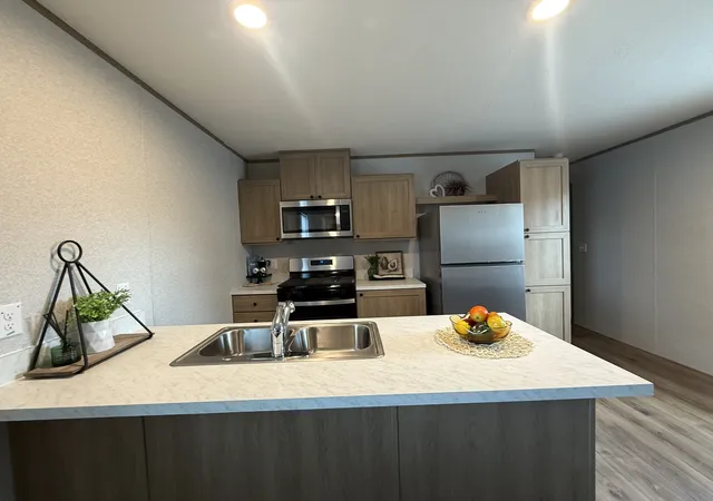 Photo 2 of Manufactured home for sale at 75 Candlegate Cir, Matteson, IL 60443 | MLS# 12762548 | Listing updated on 2026-09-23