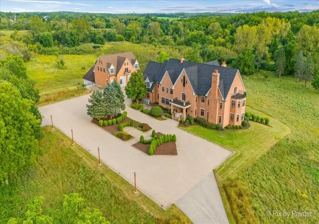 Single family home for sale at 5n719 Castle Dr, Saint Charles, IL 60175 | MLS# 12762555