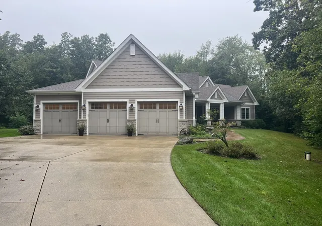 Photo 3 of Single family home for sale at 11119 Woodwind Ln, Huntley, IL 60142 | MLS# 12762565 | Listing updated on 2026-09-20
