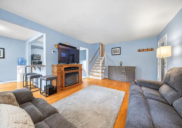 Photo 1 of Single family home for sale at 17736 S Ridgeland Ave, Tinley Park, IL 60477 | MLS# 12762566 | Listing updated on 2026-09-29