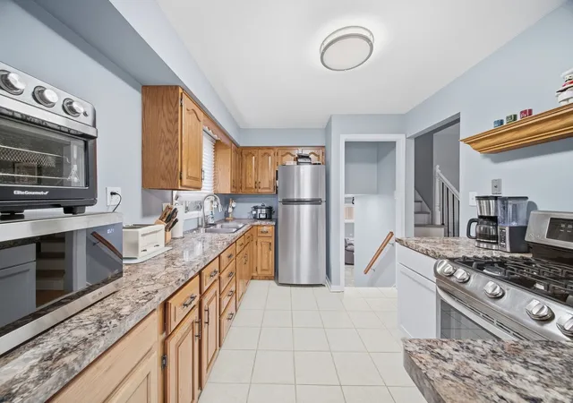 Photo 3 of Single family home for sale at 17736 S Ridgeland Ave, Tinley Park, IL 60477 | MLS# 12762566 | Listing updated on 2026-09-29