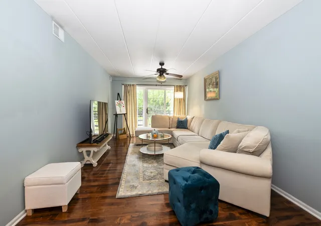 Listing Photo 4 - Condo for sale in building located at 8733 Willow Blvd, Willow Springs, IL 60480 - Unit #1C