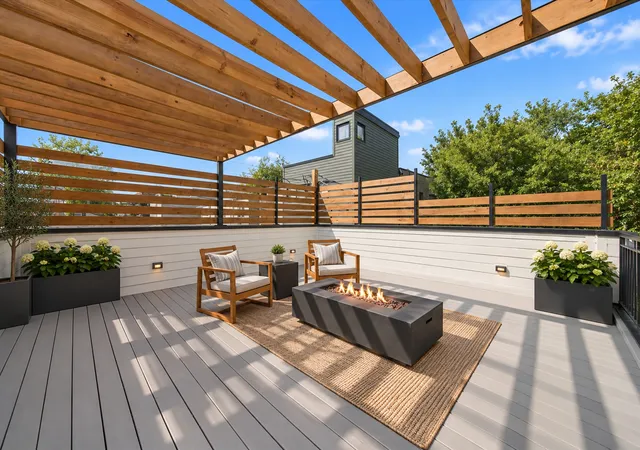 Photo 3 of Single family home for sale at 1914 N Rockwell St, Chicago, IL 60647 | MLS# 12762615 | Listing updated on 2026-09-19