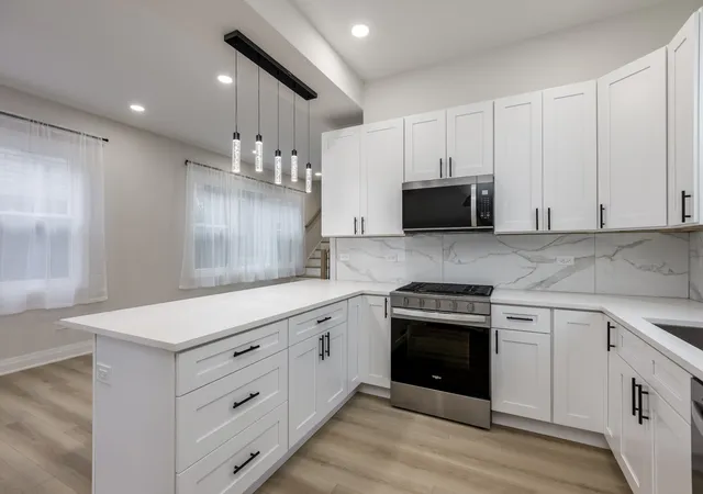 Photo 3 of Single family home for sale at 3813 N Narragansett Ave, Chicago, IL 60634 | MLS# 12762620 | Listing updated on 2026-10-08