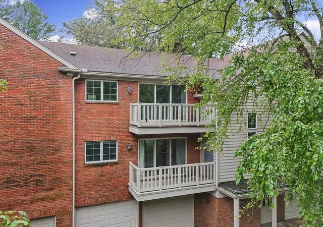 Photo 3 of Condo for sale at 921b Cheshire Dr #B, Champaign, IL 61821 | MLS# 12762661 | Listing updated on 2026-09-29