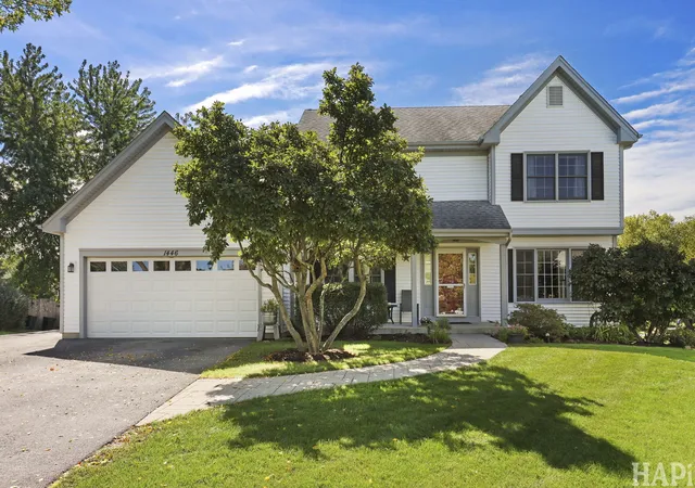 Single family home for sale at 1446 Kingsbury Ct, Gurnee, IL 60031 | MLS# 12762669
