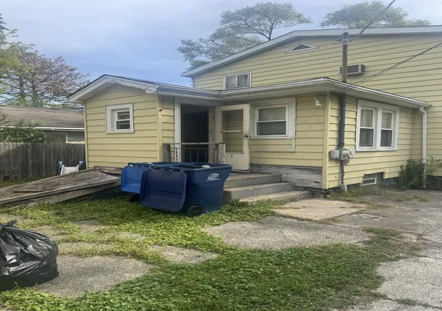 Photo 3 of Single family home for sale at 2306 Wright Ave, North Chicago, IL 60064 | MLS# 12762705 | Listing updated on 2026-10-01