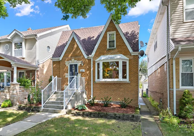 Single family home for sale at 6051 N Marmora Ave, Chicago, IL 60646 | MLS# 12762708