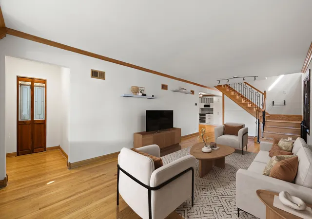 Photo 3 of Single family home for sale at 6051 N Marmora Ave, Chicago, IL 60646 | MLS# 12762708 | Listing updated on 2026-09-23
