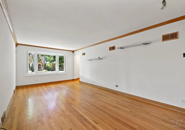 Photo 3 of Single family home for sale at 6051 N Marmora Ave, Chicago, IL 60646 | MLS# 12762708 | Listing updated on 2026-09-23