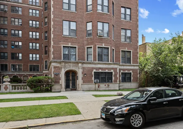 Photo 1 of Condo for sale at 6937 S Crandon Ave #6E, Chicago, IL 60649 | MLS# 12762750 | Listing updated on 2026-09-23