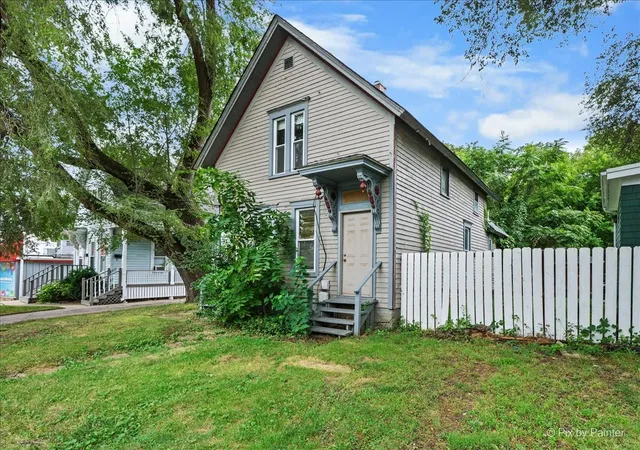 Photo 1 of Single family home for sale at 679 Villa St, Elgin, IL 60120 | MLS# 12762758 | Listing updated on 2026-09-23