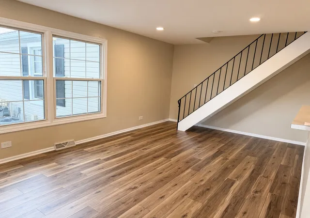 Photo 3 of Condo for sale at 506 Darlene Ln #B, Glendale Heights, IL 60139 | MLS# 12762765 | Listing updated on 2026-09-23