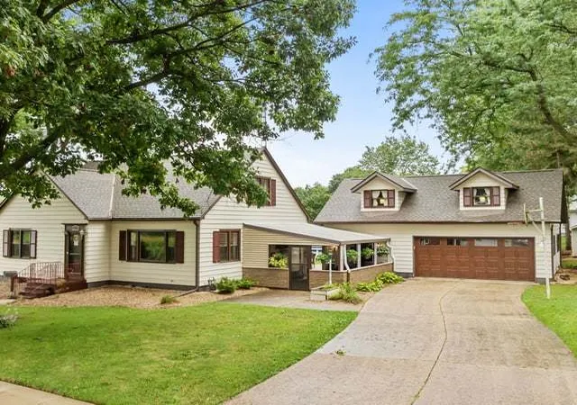Photo 58 of Sale Pending at 110 N Maple Ave, Polo, IL 61064 | MLS# 12762781 | Listing updated on 2026-10-05