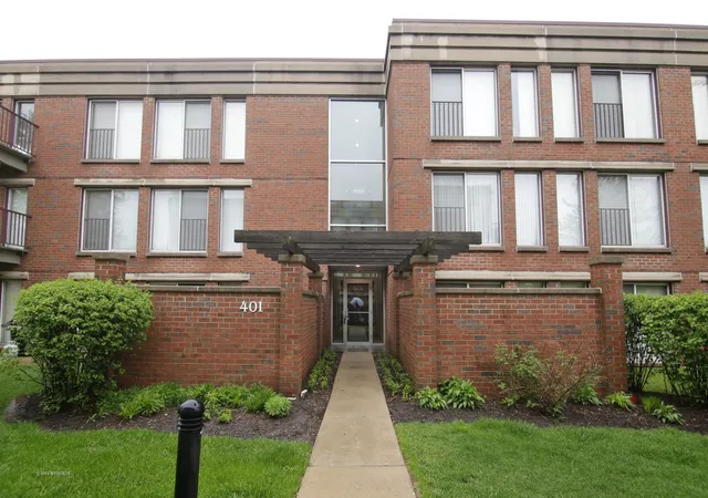 Photo 1 of Condo for sale at 401 Kelburn Rd #114, Deerfield, IL 60015 | MLS# 12762783 | Listing updated on 2026-10-06