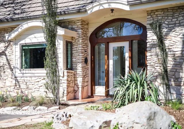 Photo 4 of Single family home for sale at 8004 Golden Oaks Ln, Austin, TX 78737 | MLS# 12762822 | Listing updated on 2026-09-21