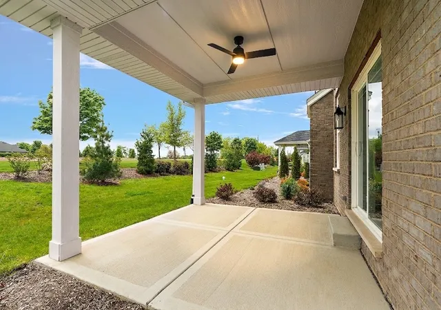 Photo 2 of Townhouse for sale at 15959 Prairie View Ct #T6, New Lenox, IL 60451 | MLS# 12762879 | Listing updated on 2026-10-01