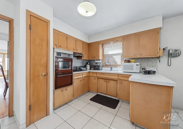 Photo 3 of Single family home for sale at 3216 N Ottawa Ave, Chicago, IL 60634 | MLS# 12762885 | Listing updated on 2026-10-08