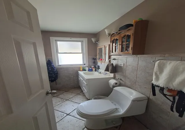 Photo 4 of Single family home for sale at 3109 N Newland Ave, Chicago, IL 60634 | MLS# 12762890 | Listing updated on 2026-10-08