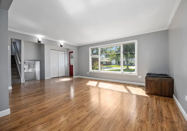 Photo 3 of Single family home for sale at 4816 W 121st Place, Alsip, IL 60803 | MLS# 12762895 | Listing updated on 2026-10-07