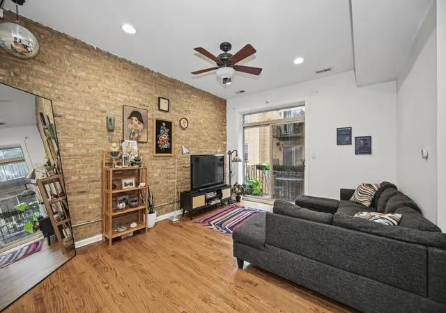 Photo 1 of Condo for sale at 1641 W Farwell Ave #2N, Chicago, IL 60626 | MLS# 12762914 | Listing updated on 2026-10-06