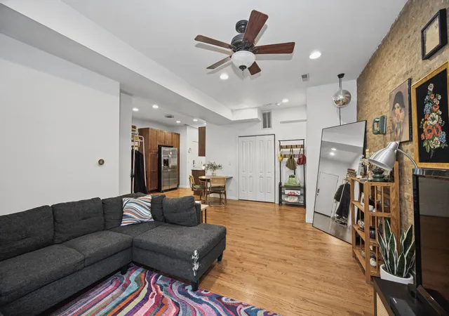 Photo 2 of Condo for sale at 1641 W Farwell Ave #2N, Chicago, IL 60626 | MLS# 12762914 | Listing updated on 2026-10-06