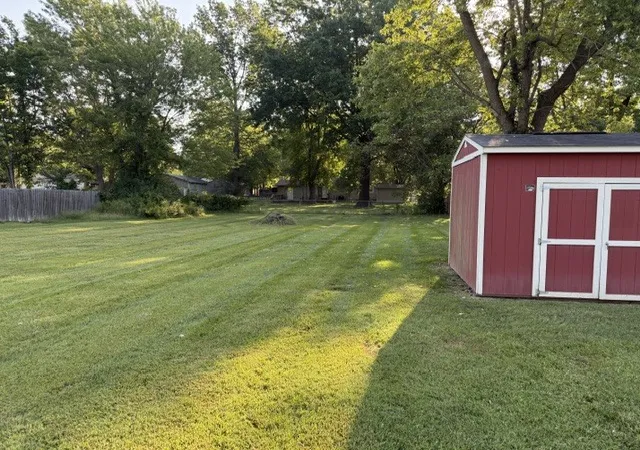 Photo 3 of Sale Pending at 1306 Main St, Carterville, IL 62918 | MLS# 12762915 | Listing updated on 2026-10-06