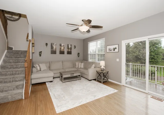 Photo 3 of Townhouse for sale at 734 Thornbury Rd, Bartlett, IL 60103 | MLS# 12762922 | Listing updated on 2026-10-07