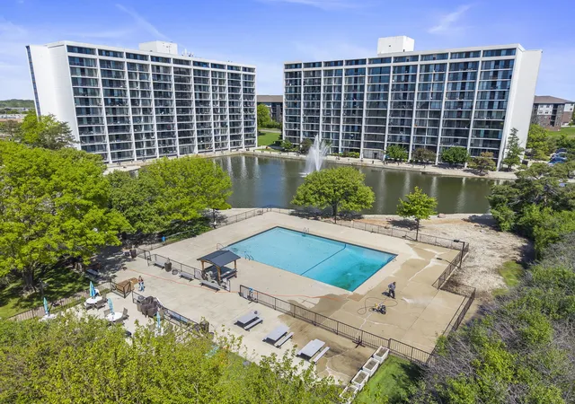 Photo 2 of Condo for sale at 2005 S Finley Rd #1012, Lombard, IL 60148 | MLS# 12762928 | Listing updated on 2026-09-23