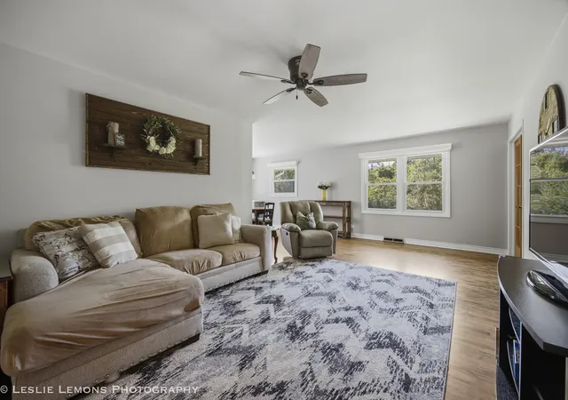 Photo 3 of Single family home for sale at 6020 Tyler Dr, Woodridge, IL 60517 | MLS# 12762930 | Listing updated on 2026-09-25