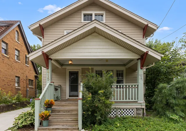 Photo 1 of Sale Pending at 415 Chicago Ave, Rockford, IL 61107 | MLS# 12762933 | Listing updated on 2026-09-30