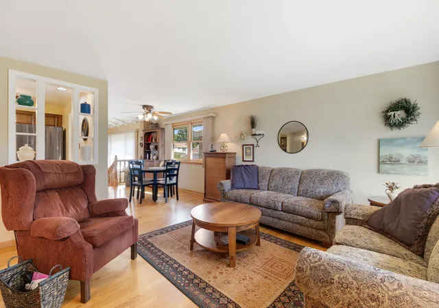 Photo 3 of Single family home for sale at 8746 40th Street, Lyons, IL 60534 | MLS# 12762934 | Listing updated on 2026-10-03
