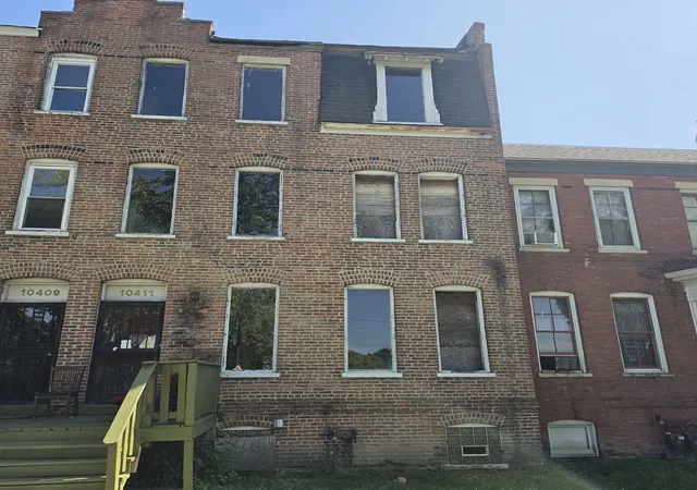 Photo 1 of Townhouse for sale at 10411 S Corliss Ave, Chicago, IL 60628 | MLS# 12762953 | Listing updated on 2026-09-23