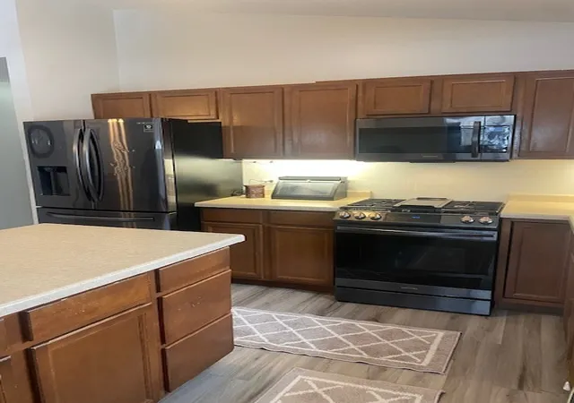 Photo 4 of Single family home for sale at 3002 Gilead Ave, Zion, IL 60099 | MLS# 12762984 | Listing updated on 2026-09-23