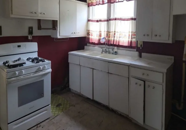 Photo 4 of Single family home for sale at 220 W 8th Street, Kewanee, IL 61443 | MLS# 12763004 | Listing updated on 2026-09-19