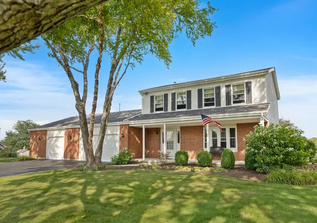 Photo 1 of Single family home for sale at 15n133 Shirewood Farm Rd, Hampshire, IL 60140 | MLS# 12763007 | Listing updated on 2026-09-23