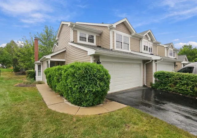 Photo 1 of Townhouse for sale at 20 Sarahs Grv Ln, Schaumburg, IL 60193 | MLS# 12763015 | Listing updated on 2026-09-23