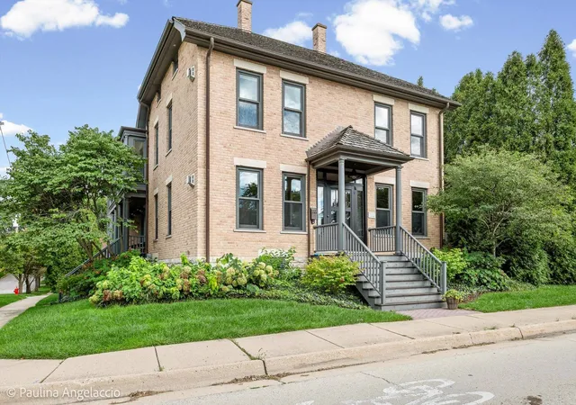 Photo 1 of Mansion for sale at 203 Dundee Ave, Barrington, IL 60010 | MLS# 12763017 | Listing updated on 2026-10-06