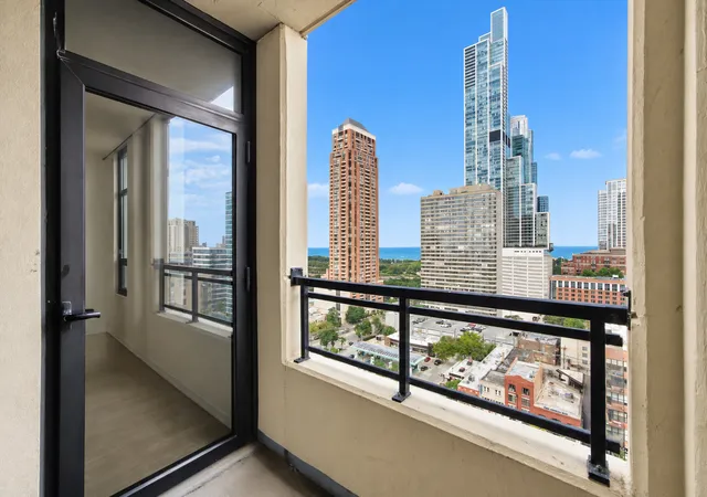 Photo 3 of Condo for sale at 1255 S State St #1805, Chicago, IL 60605 | MLS# 12763021 | Listing updated on 2026-10-02
