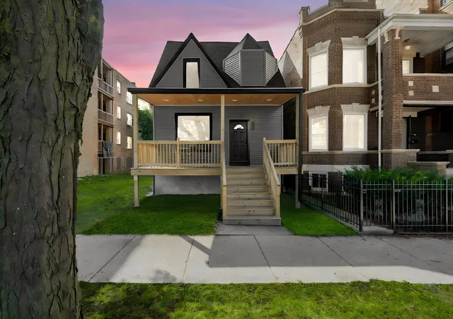 Photo 2 of Single family home for sale at 4649 W Jackson Blvd, Chicago, IL 60644 | MLS# 12763032 | Listing updated on 2026-09-22