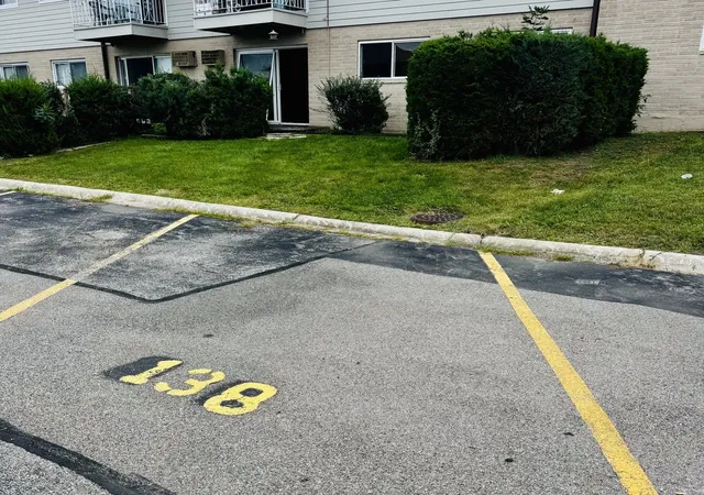 Photo 1 of Condo for sale at 860 E Old Willow Rd #138, Prospect Heights, IL 60070 | MLS# 12763053 | Listing updated on 2026-10-10