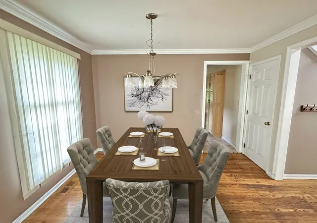 Photo 3 of Single family home for sale at 700 Butterfield Dr, Algonquin, IL 60102 | MLS# 12763060 | Listing updated on 2026-09-22