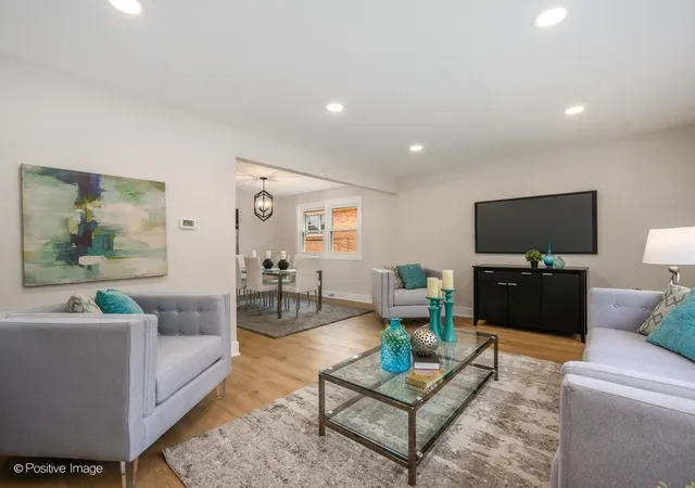 Photo 4 of Single family home for sale at 4051 W 80th Place, Chicago, IL 60652 | MLS# 12763075 | Listing updated on 2026-09-23