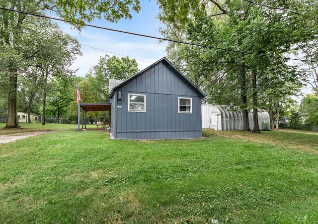 Photo 1 of Single family home for sale at 7n066 Woodlawn Ave, St. Charles, IL 60174 | MLS# 12763080 | Listing updated on 2026-09-24
