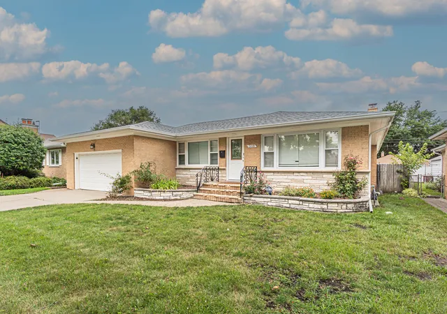 Photo 2 of Single family home for sale at 5018 Dobson St, Skokie, IL 60077 | MLS# 12763087 | Listing updated on 2026-10-05