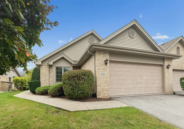 Photo 1 of Townhouse for sale at 9131 Newcastle Ct, Tinley Park, IL 60487 | MLS# 12763112 | Listing updated on 2026-09-21
